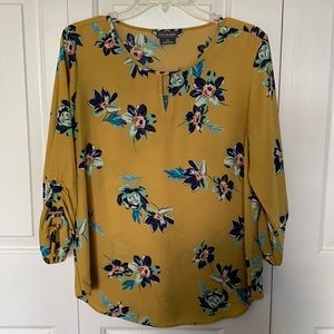 Van Heusen Blouse - Size M - Yellow